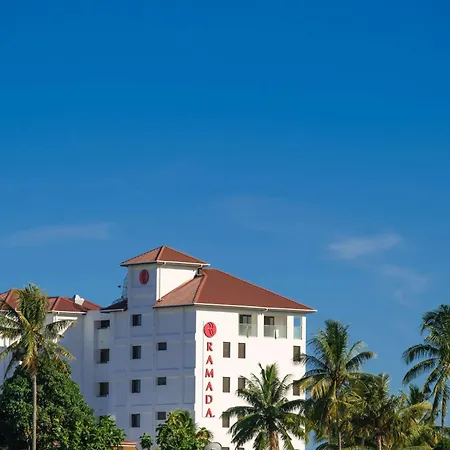 Ramada Suites By Wyndham Wailoaloa Beach Fiji-3